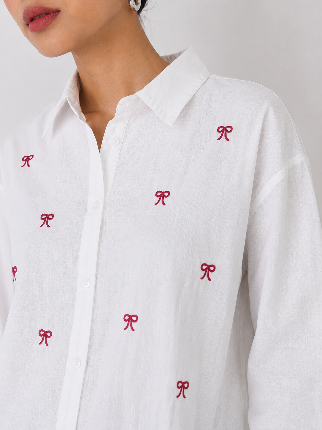 Women’s Bow Embroidered Oversized Shirt
