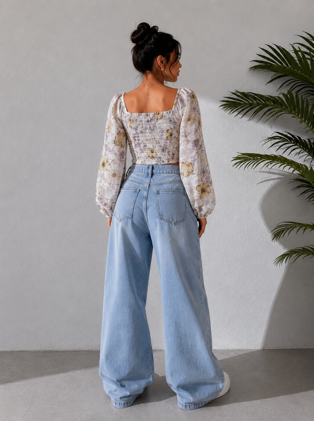 Women’s Floral Ruched Crop Top
