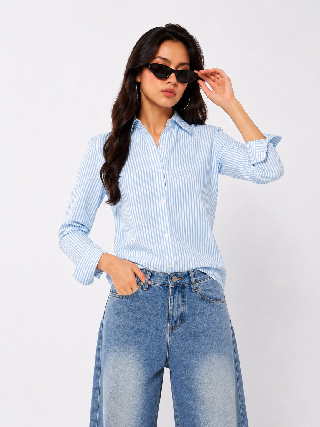 Women’s Striped Backless Tie-Up Shirt